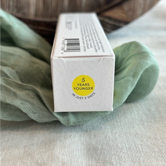 Beekman 1802 Mushroom Milk Wrinkle-Smoothing Eye Cream • 0.68 fl oz • NEW - Picture 4 of 7